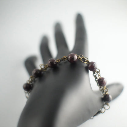 Garnets' Connection Bracelet - Urban Alcatraz 