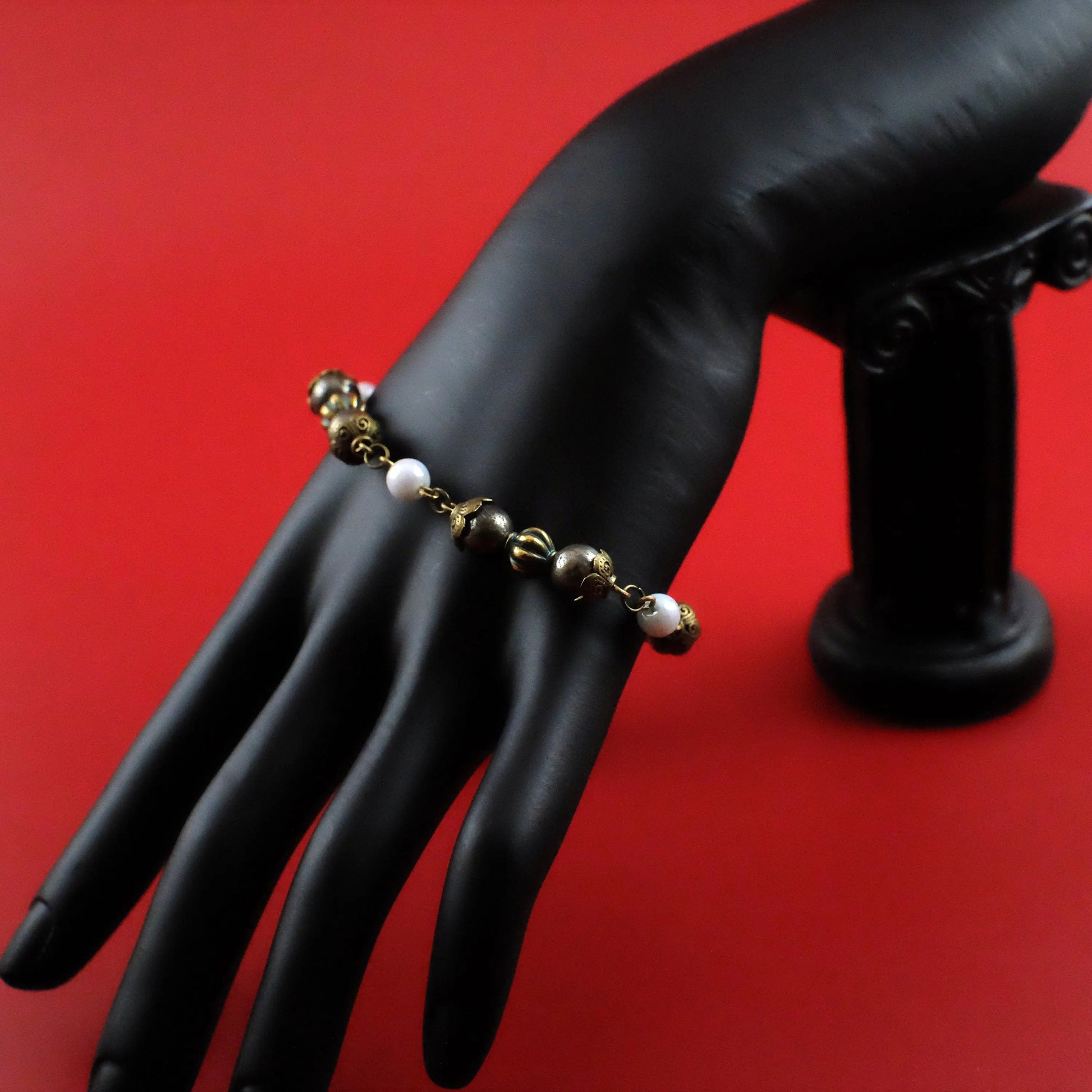 Royal Objet d'art Bracelet - Urban Alcatraz 