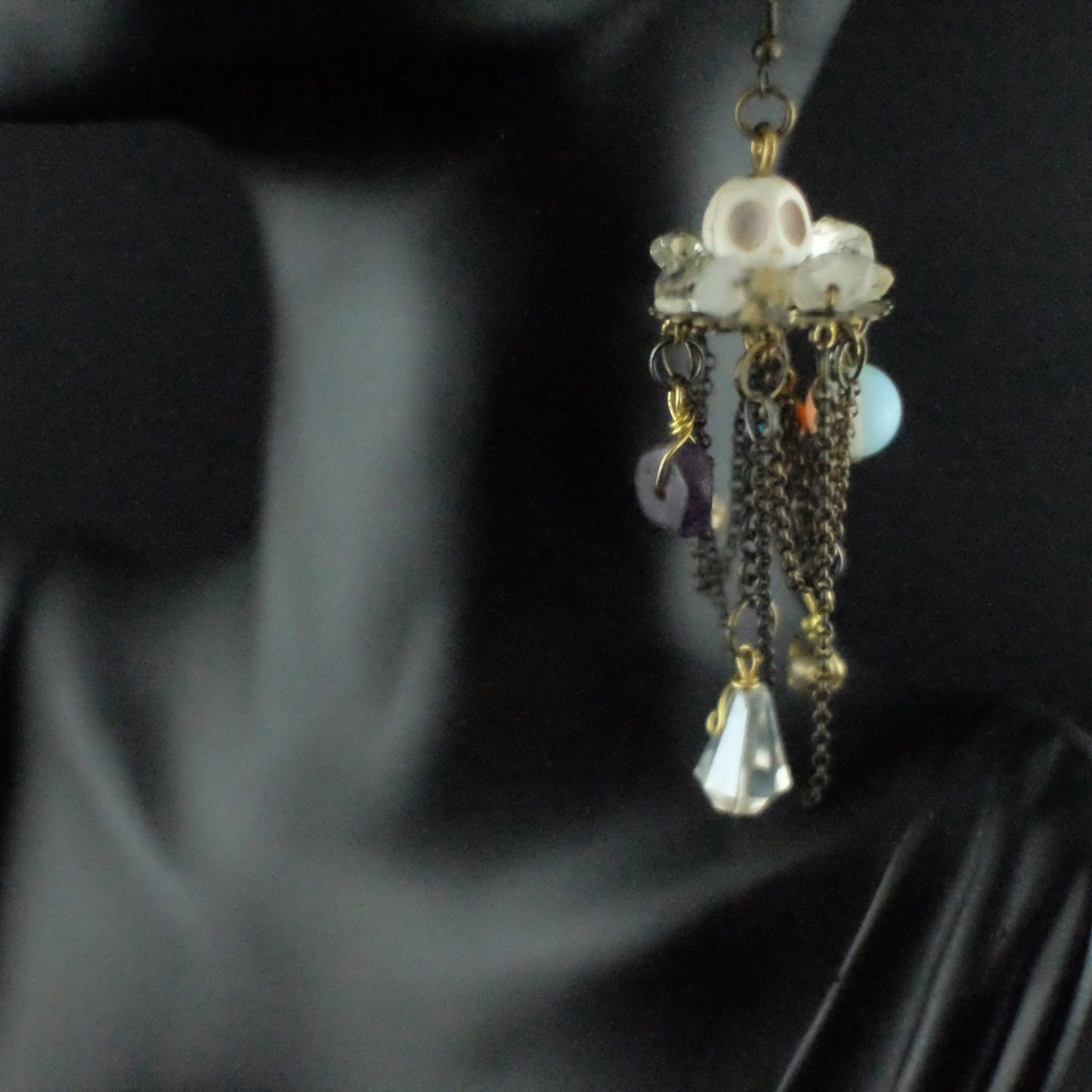 chandelier earrings Stone Skull and Crystal Macabre Chandelier Earrings Urban Alcatraz ™