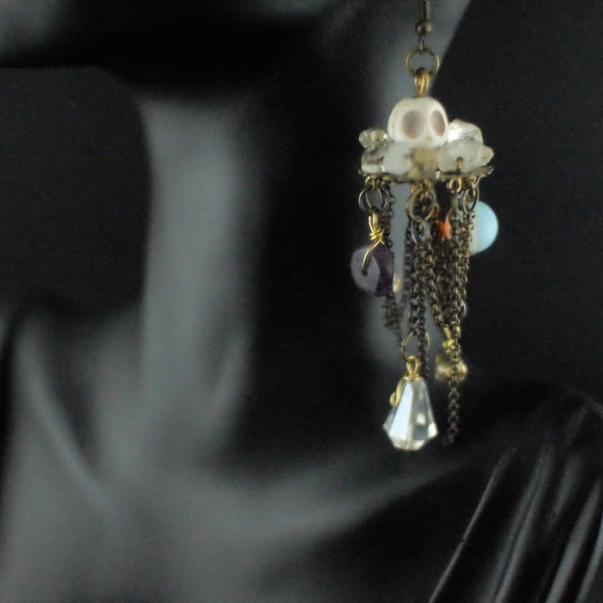 chandelier earrings Stone Skull and Crystal Macabre Chandelier Earrings Urban Alcatraz ™