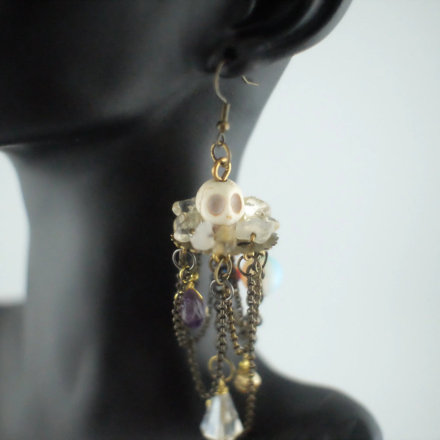 chandelier earrings Stone Skull and Crystal Macabre Chandelier Earrings Urban Alcatraz ™
