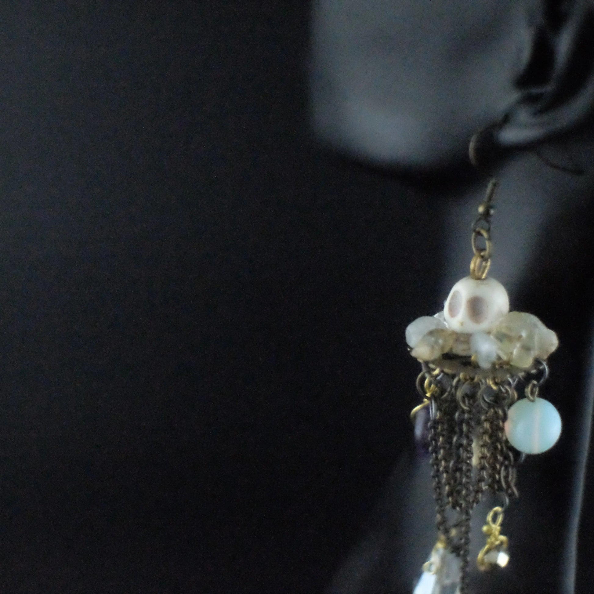 chandelier earrings Stone Skull and Crystal Macabre Chandelier Earrings Urban Alcatraz ™