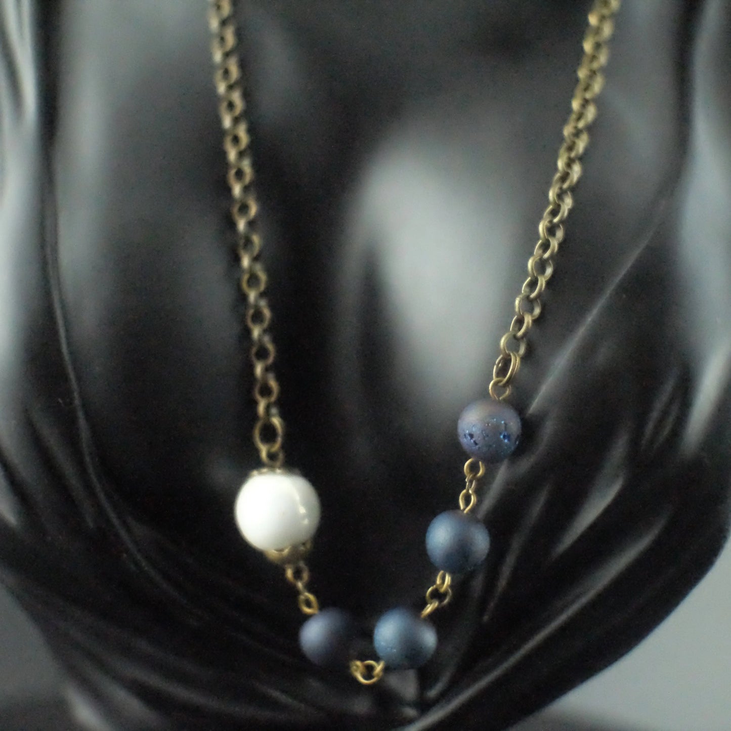 The Grand Agate Necklace - Urban Alcatraz 