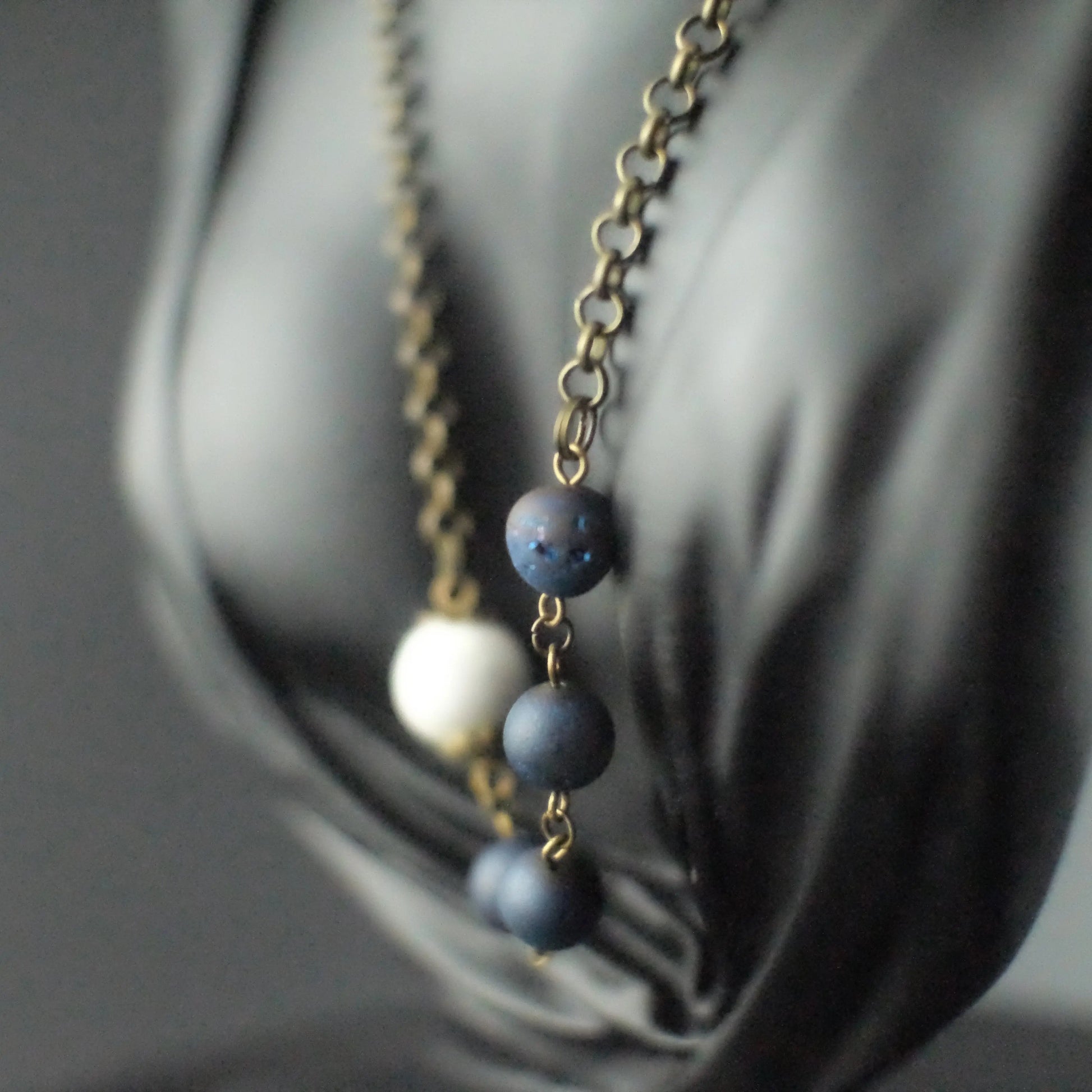 The Grand Agate Necklace - Urban Alcatraz 