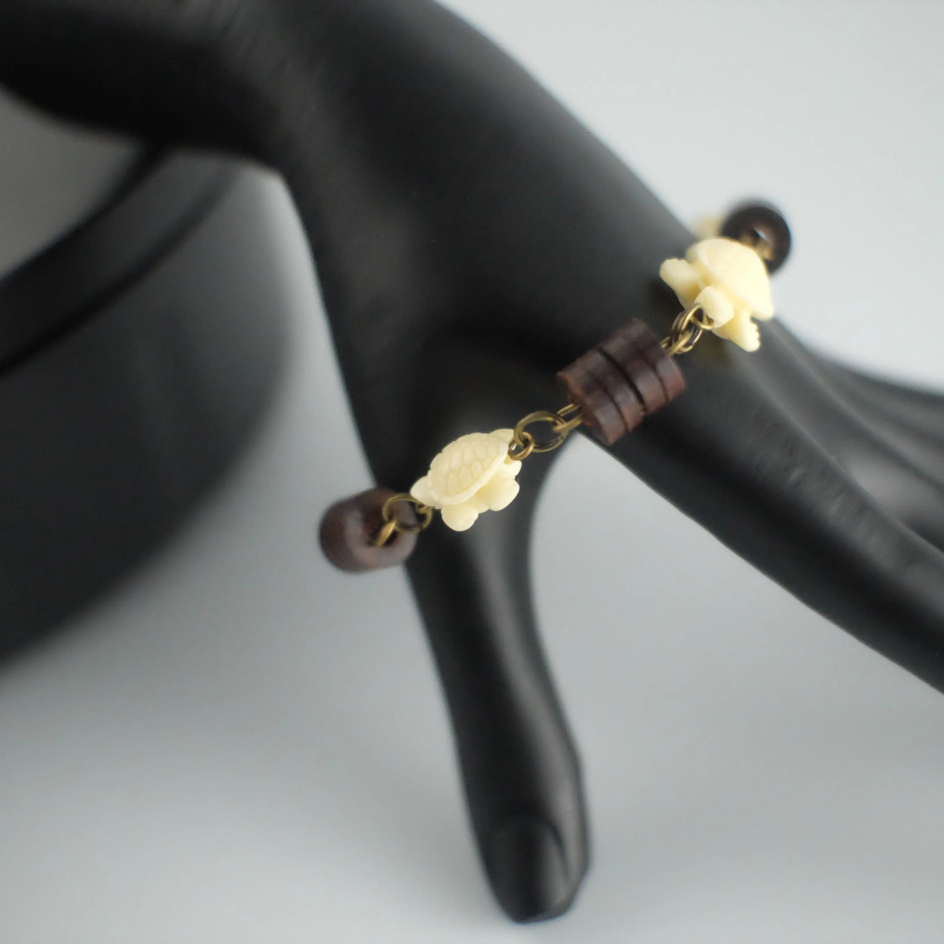 The Honu Vibe Bracelet - Urban Alcatraz 