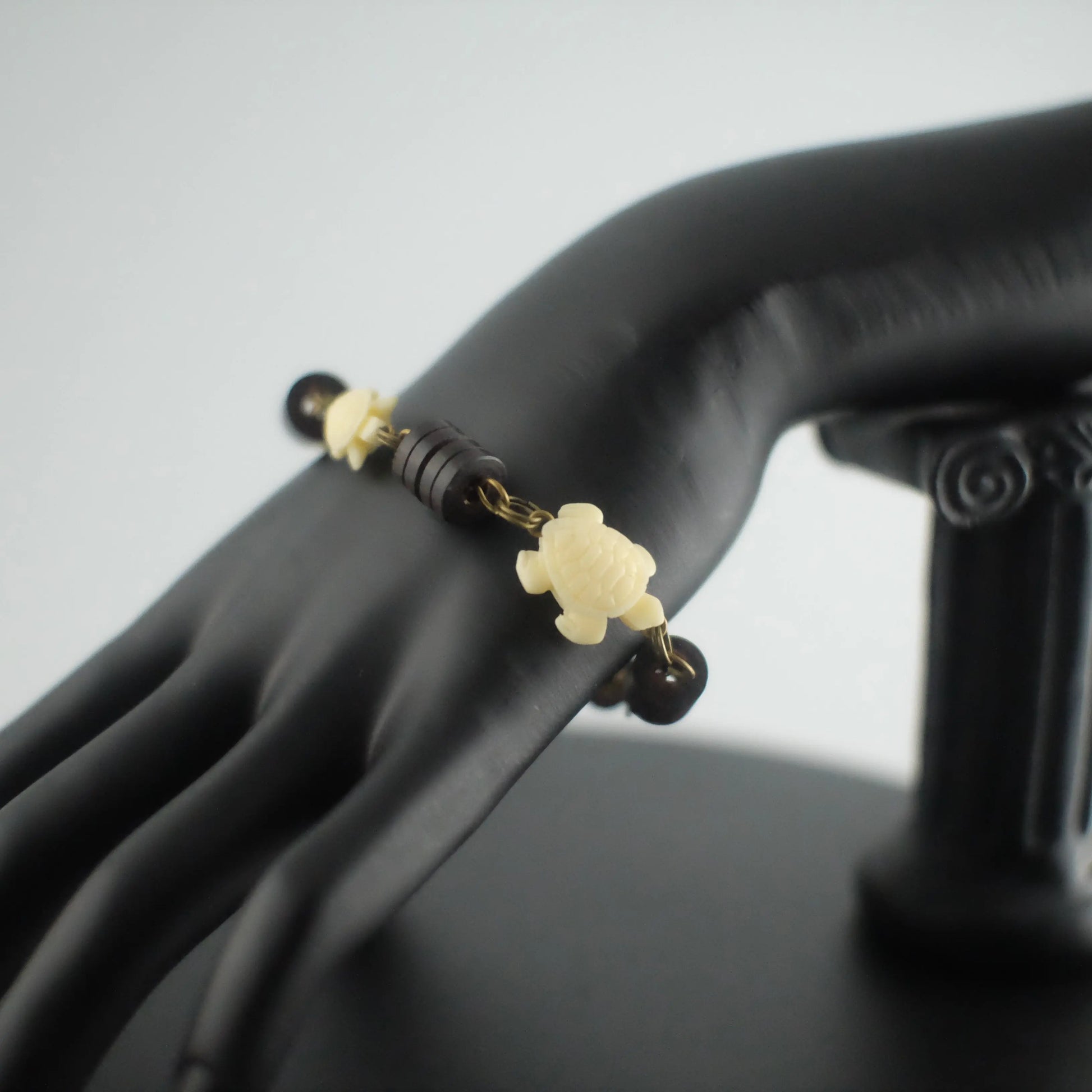 The Honu Vibe Bracelet - Urban Alcatraz 