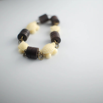 The Honu Vibe Bracelet - Urban Alcatraz 