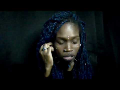Video Of featured jewelry piece -The Citrine beehive bracelet from Urban Alcatraz